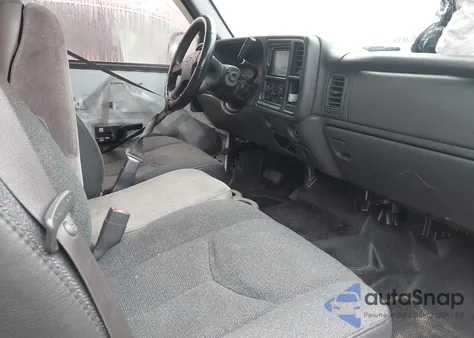 2006 Chevrolet Silverado 1500 Work Truck z USA, uszkodzony, nr VIN 1GCEC19V96Z280930